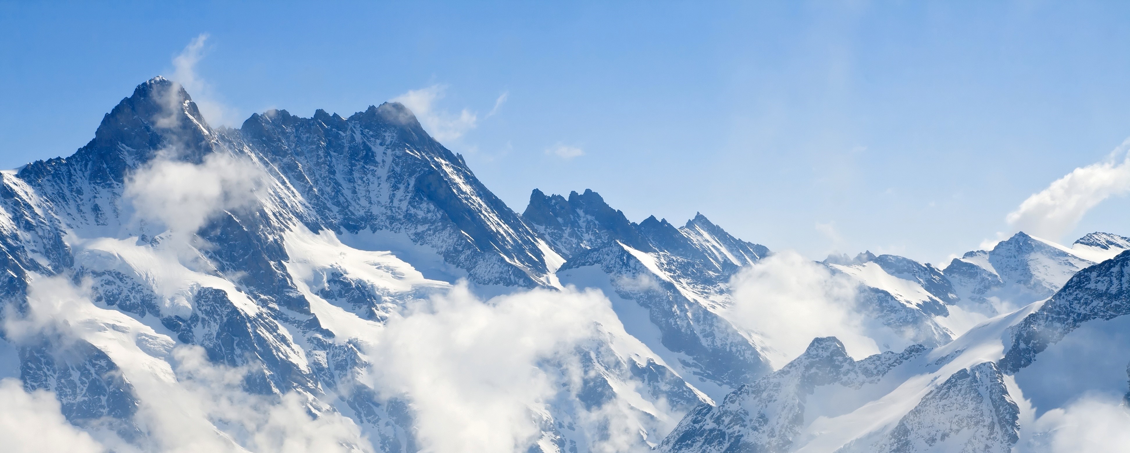 DACH Medical Products Now Available in Switzerland!